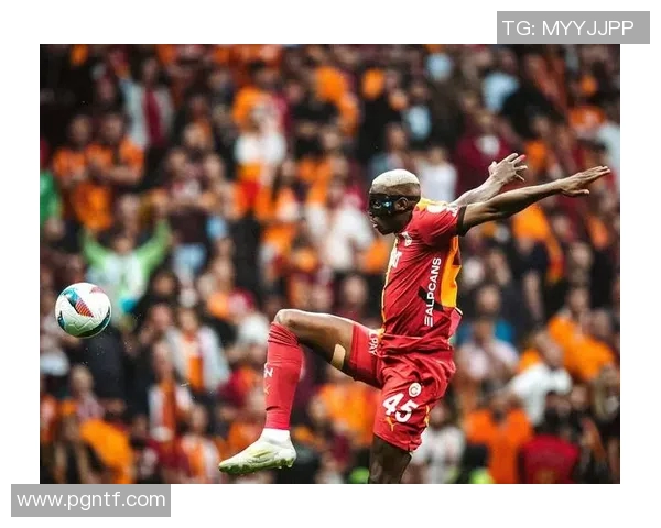 奥斯纳布鲁克迎战曼联期待精彩对决双方球迷热情高涨助阵球队争胜 奥斯纳布鲁克迎战曼联期待精彩对决双方球迷热情高涨助阵球队争胜